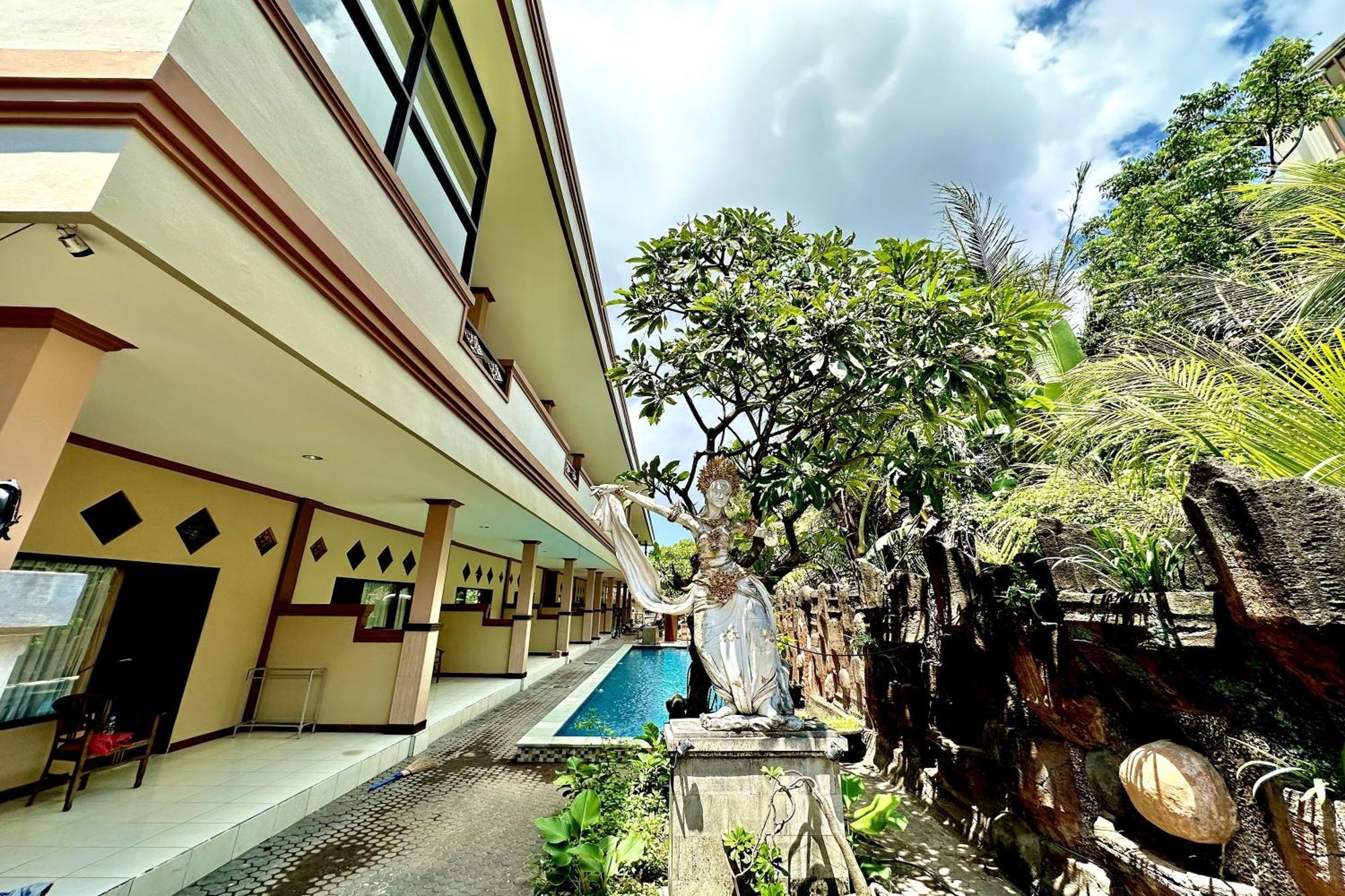 Taxa Raya Guest House レギャン エクステリア 写真